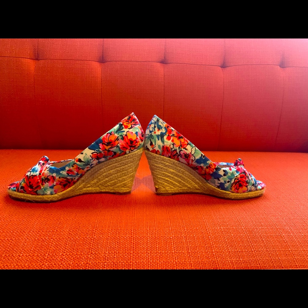 Kelly and Katie Floral Wedges- Size 6.5